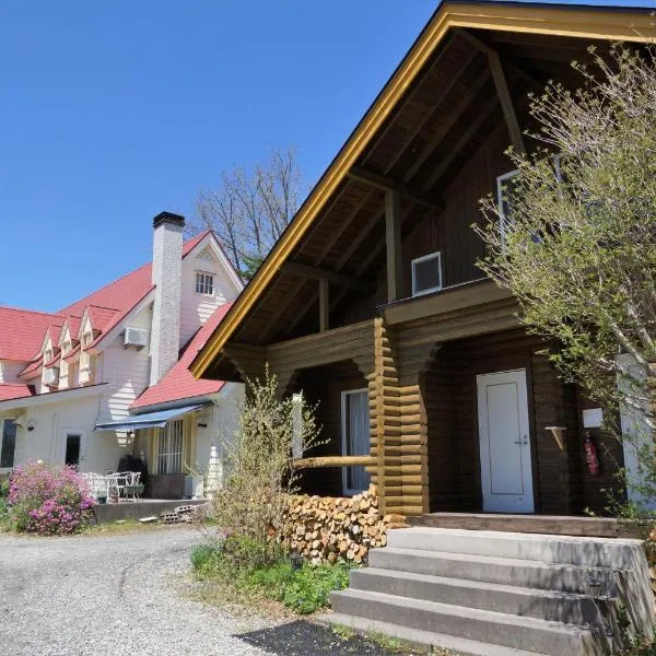 Cottage&Pension Love Thirty, hotel in Karuizawa