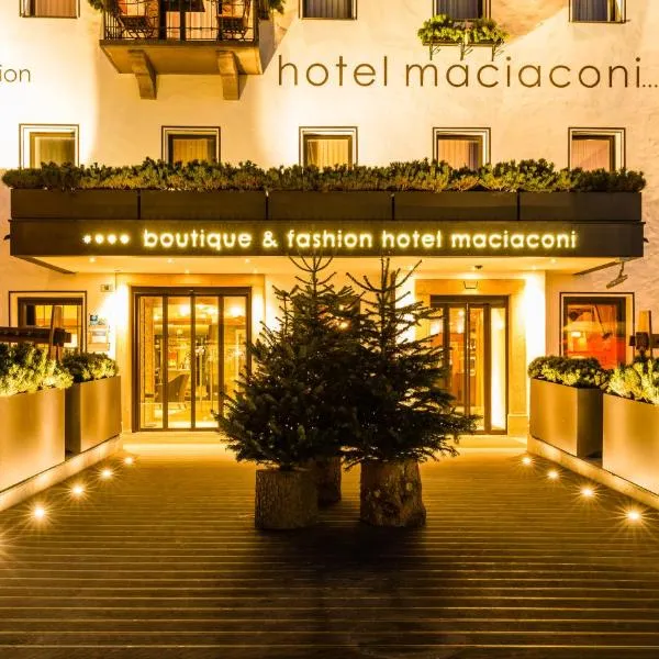 Boutique & Fashion Hotel Maciaconi - Gardenahotels, hotell i Santa Cristina in Val Gardena