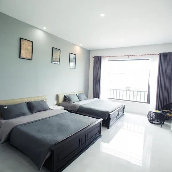 Lalaland Hostel