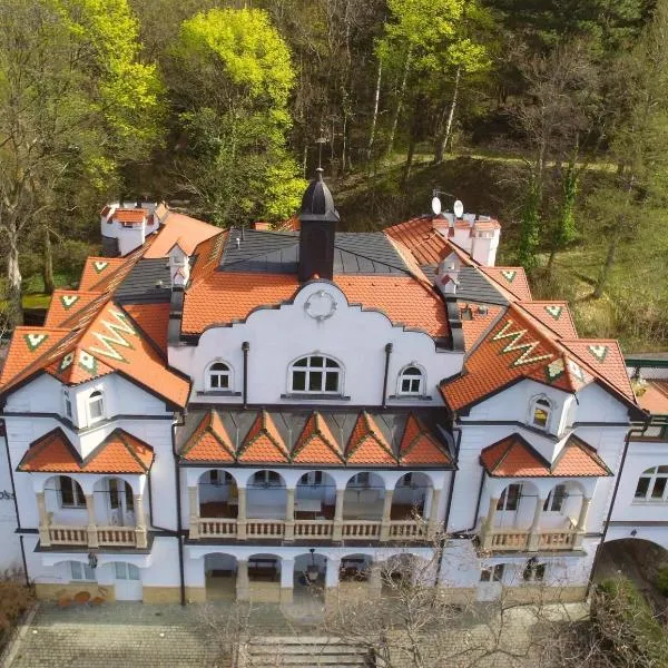 Waldschlössl Schneedörfl, hotel em Reichenau