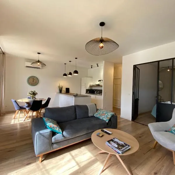"La place du village", hotel v destinácii Bédoin