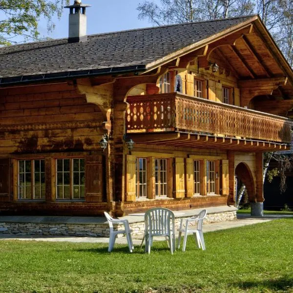 chalet traditionnel grand confort, hotel ad Arbaz