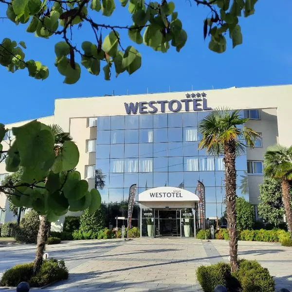 Westotel Nantes Atlantique, khách sạn ở Treillières