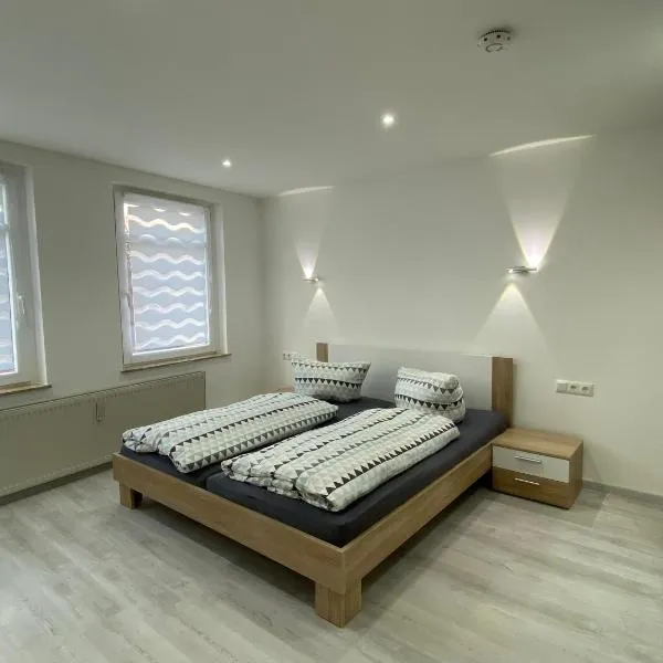 Ferienwohnung H&M Immobilien Hettstedt, viešbutis mieste Hetštetas