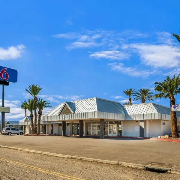 Motel 6-Tucson, AZ-Downtown, viešbutis mieste Tusonas