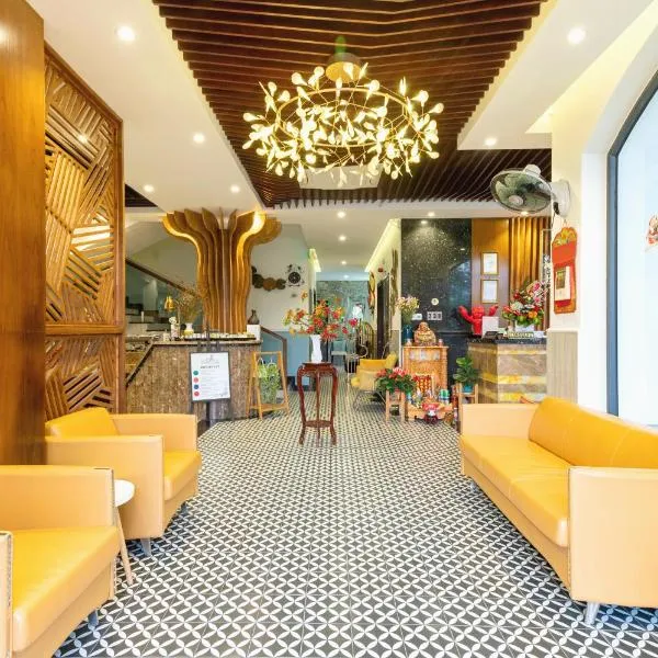 Hoang Trinh Hotel, hôtel à Hội An