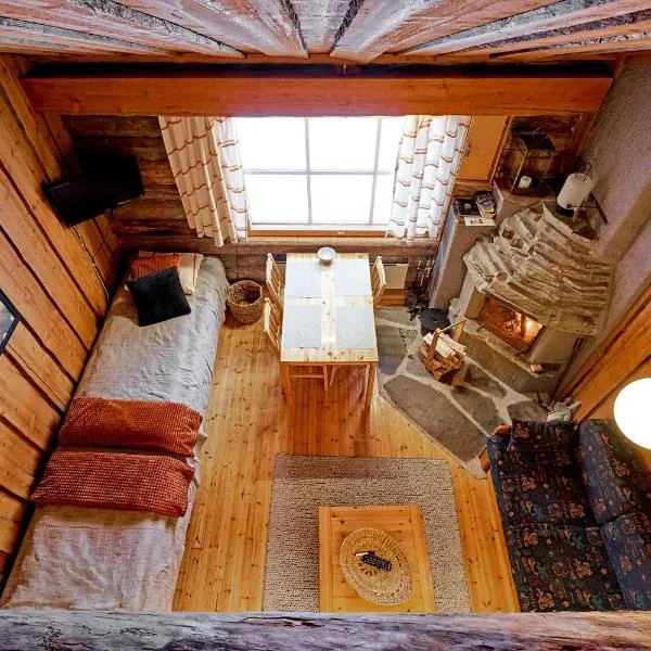 Ski-inn kelohuoneisto Pyhätunturissa, hotel in Pelkosenniemi