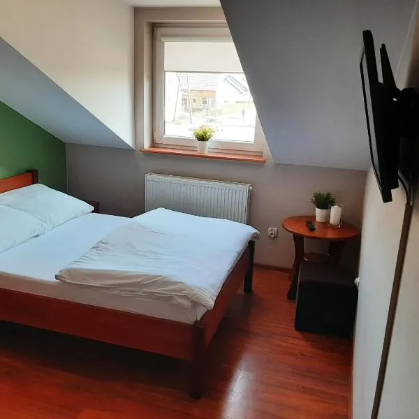 Smaczny Zakątek, hotel v destinaci Ruchocice