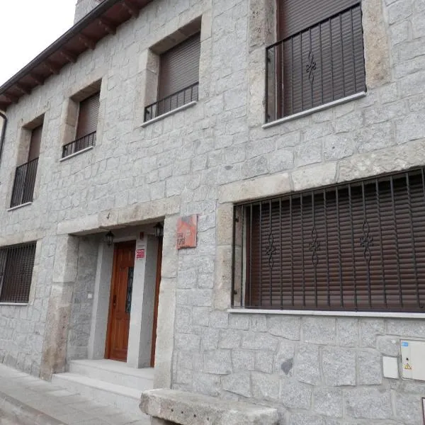 Casa Rural El Dolmen, хотел в Bernúy-Salinero