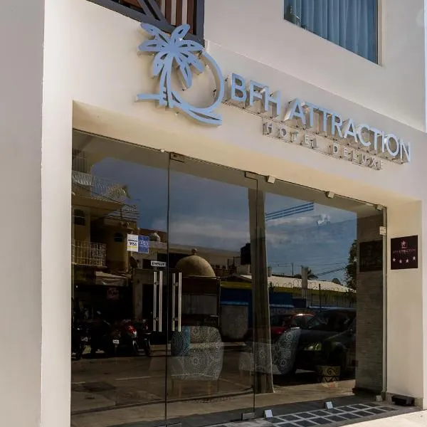 Attraction Hotel Deluxe, отель в городе Плая-дель-Кармен