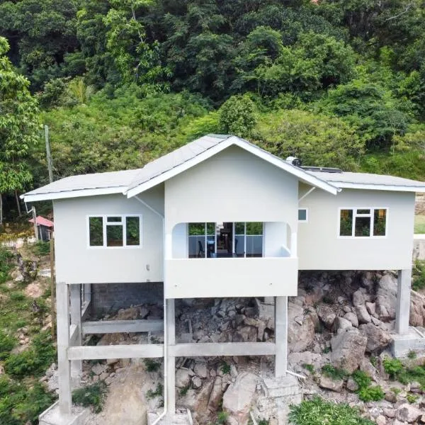 CAM Getaway Villa, hotel a Anse Possession