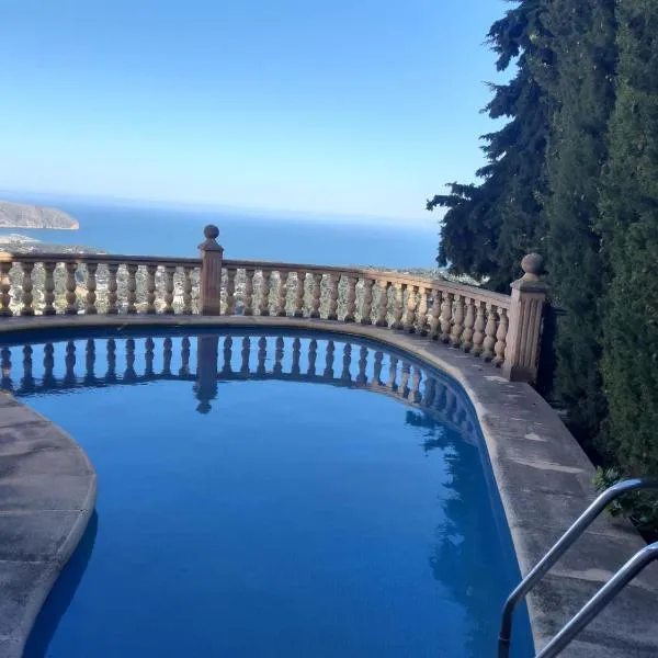 Villa Gaga Moraira，位于特乌拉达的酒店