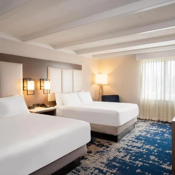Crowne Plaza Albany - The Desmond Hotel, ξενοδοχείο σε Όλμπανι
