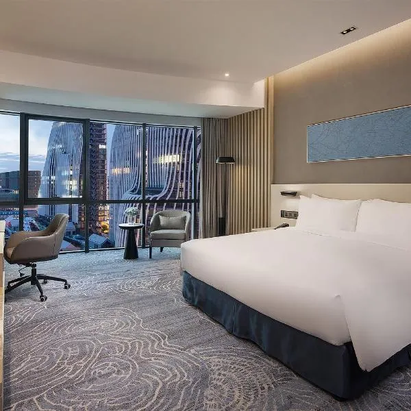 Holiday Inn - Nanjing South Station, an IHG Hotel, hotel i Zhucun