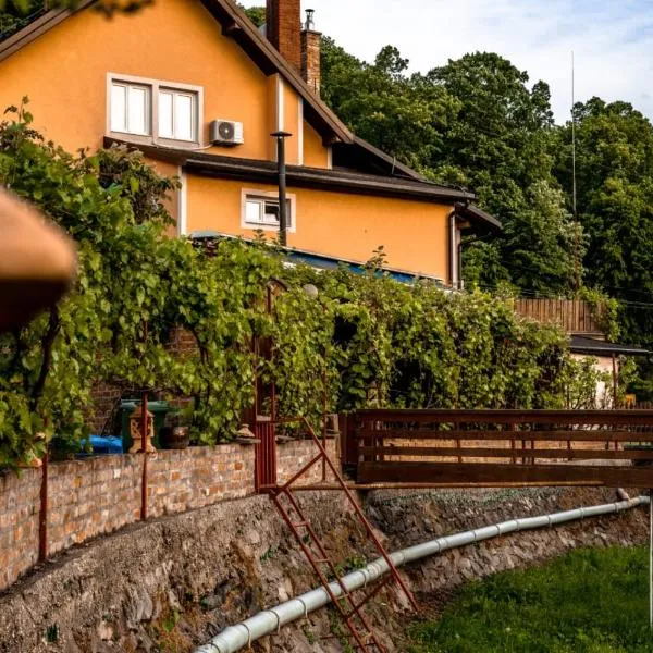 restoran i prenoćište Egghus, hotelli kohteessa Našice