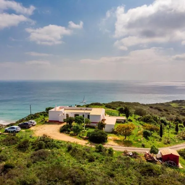 Casa das Furnas - Eco Home, hotel v destinaci Vila do Bispo