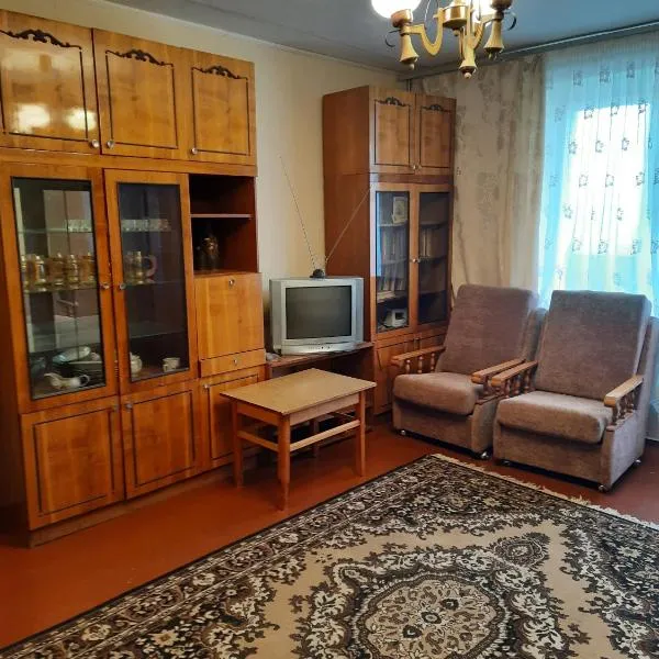 Эконом вариант - спальный район, hotel in Chernihiv