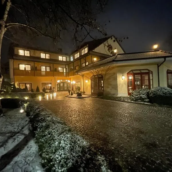 Hotel Fohlenhof, hotel v destinaci Ampfing