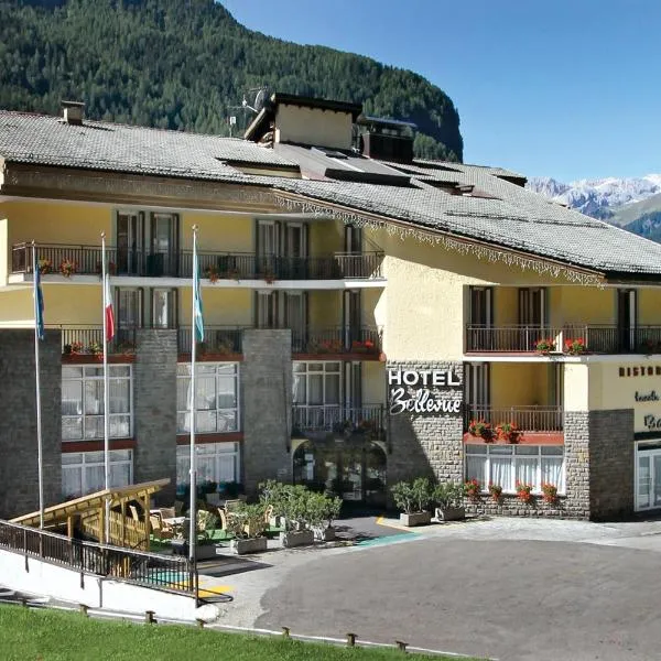 Hotel Bellevue, hotel en Mazzin