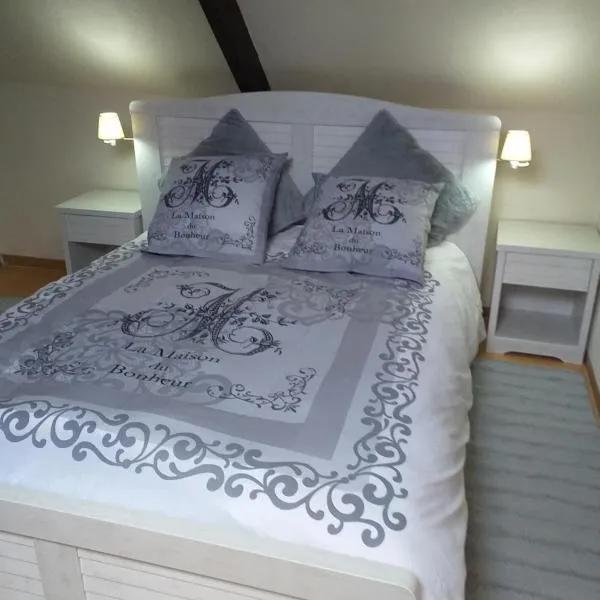 LA PETITE MAISON DU SABOT, hotel v destinácii Langonnet