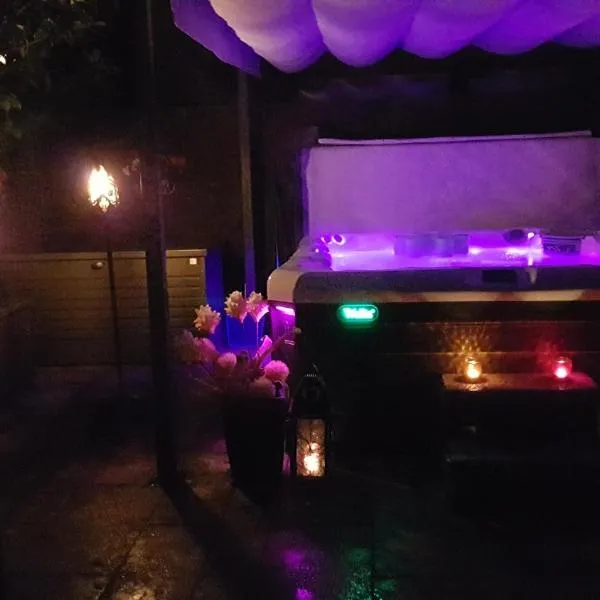 Whirlpool Suite Marrakesch-Lounge, hotel v destinaci Stelle