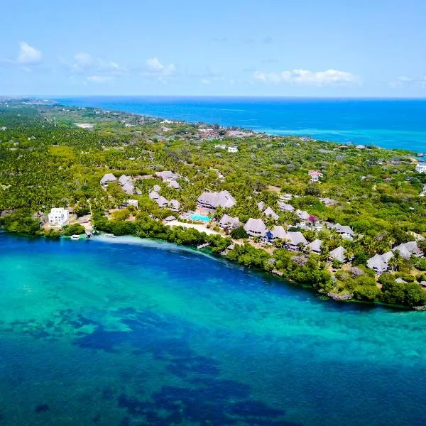 Temple Point Resort, hotel in Watamu