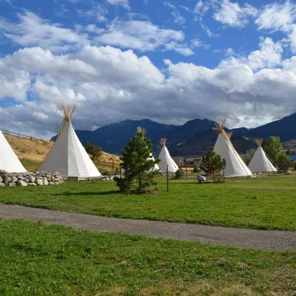 Dreamcatcher Tipi Hotel, hotel din Gardiner