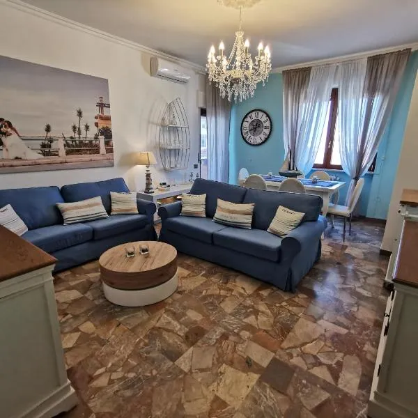 Appartamento Miramare, hotel v destinácii Follonica
