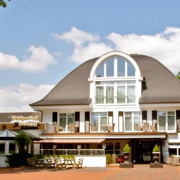 Hotel Waldgasthof Schöning, hotel v destinaci Friesoythe