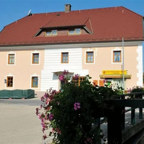 Gästehaus Freitag das kleine Hotel, hotel in Sankt Andrä