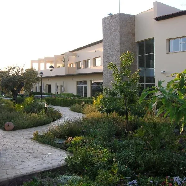 Hotel Sierra Luz, hotel in Aguafría