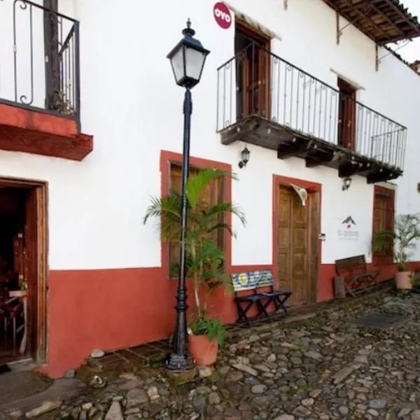 Hotel De Cervantes, hotell i San Sebastián del Oeste