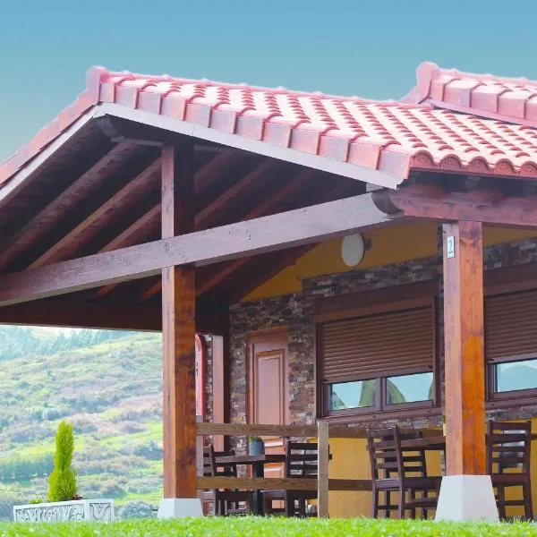 Apartamentos El Prau, hotel em Ubiarco