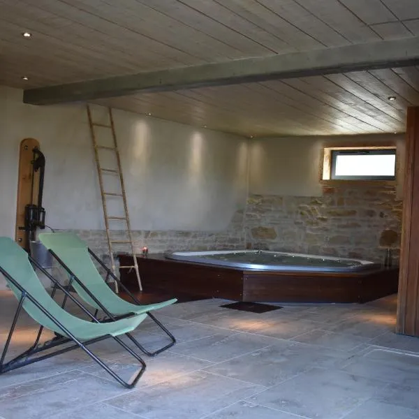 Gite Stone & Spa, hotel in Chasselay