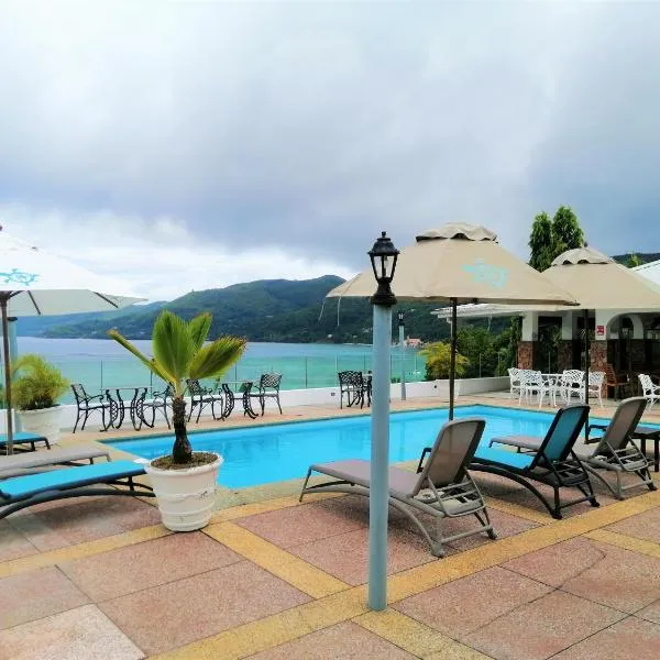 Le Relax Hotel and Restaurant, hotel ad Anse Royale