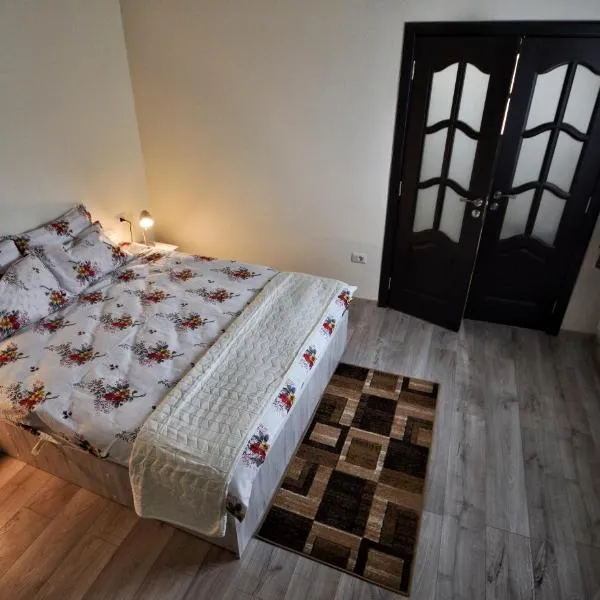 FLORI'S Apartment, Hotel in Braşov