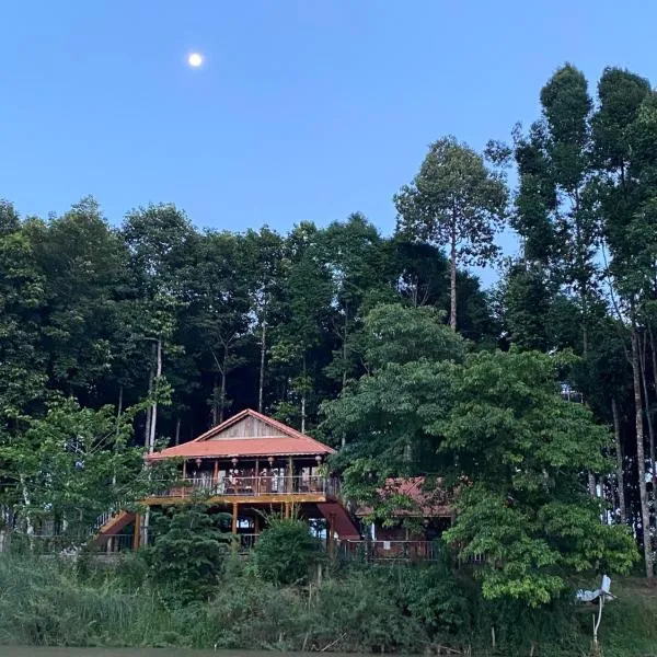 Cát Tiên Riverside, khách sạn ở Tân Phú