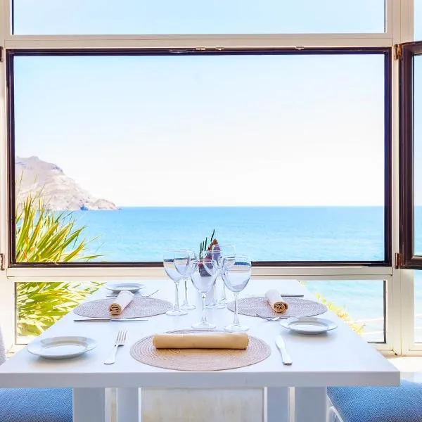 Doña Pakyta, hotel v destinaci Sant Josep de sa Talaia