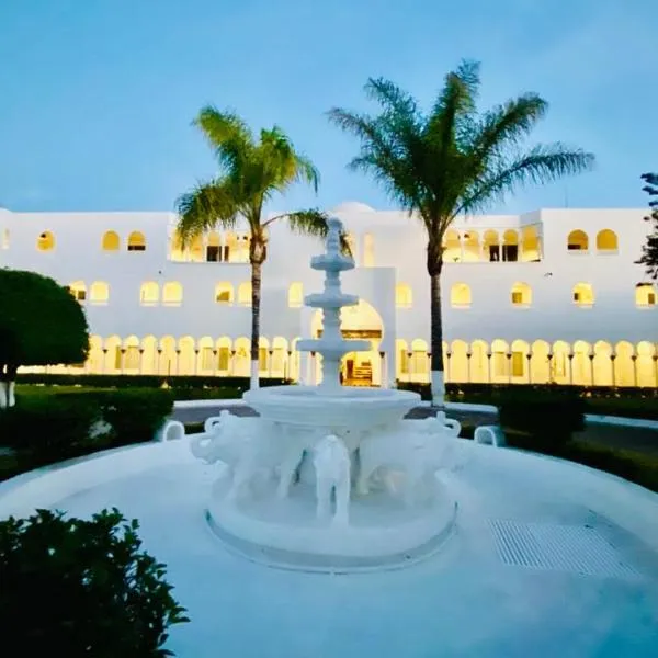 Aldea del Bazar, отель в городе Теуакан