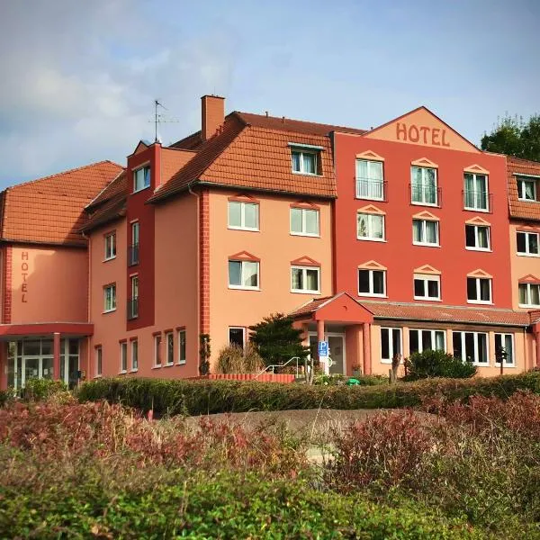 Meister BÄR HOTEL Wettiner Hof, hotel u gradu 'Glauchau'