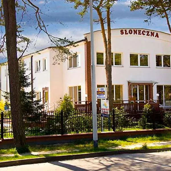 Dom Wypoczynkowy Słoneczna, hotel i Duninowo