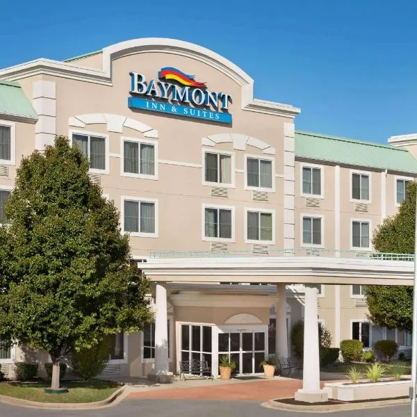 Baymont by Wyndham Ft. Leonard/Saint Robert, hotel in Dixon