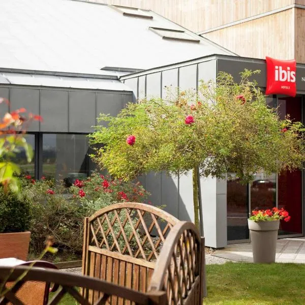 ibis Nemours, hotel in Chevannes