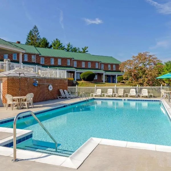 Quality Inn Waynesboro - Skyline Drive, hotel v destinaci Waynesboro