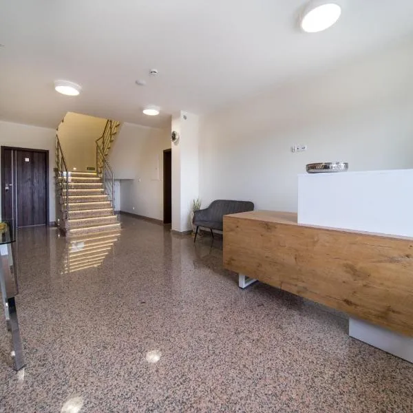 Aston Vila Apartments: Dziwnów şehrinde bir otel