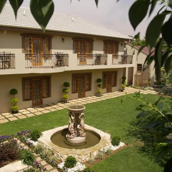 College Lodge, отель в городе Блумфонтейн