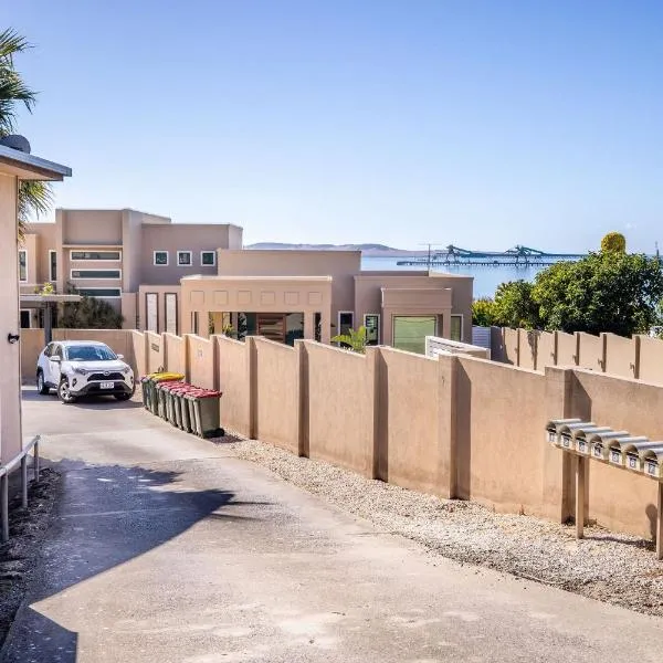 Sea Breeze with City Ease, ξενοδοχείο σε Port Lincoln