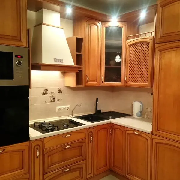 Apartment on Tole Bi, hotel in Almaty
