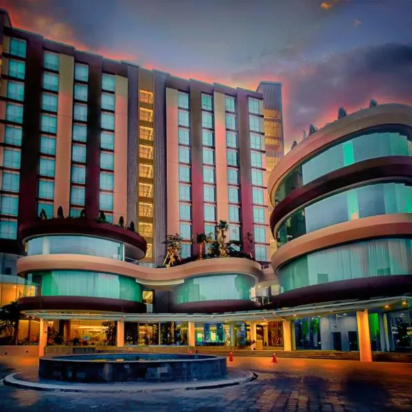 Grand Soll Marina Hotel, готель у місті Тангеранг