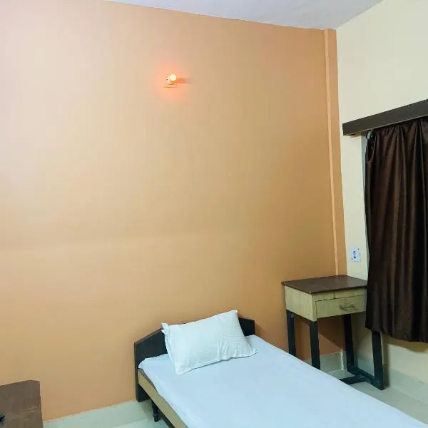 Hotel Nishi Pvt ltd, hotel v destinaci Chandipur